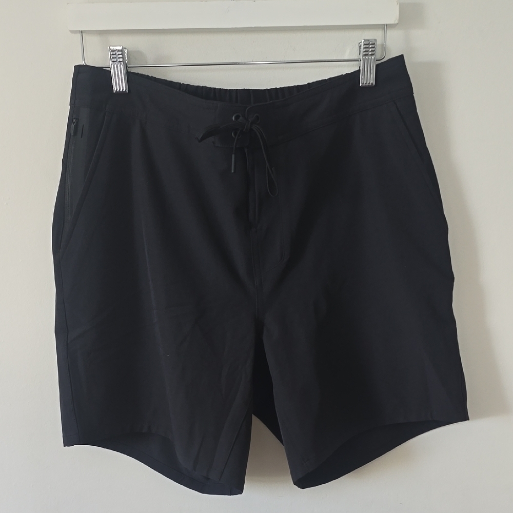 Ten Thousand Men's Foundation Short 7" Lined Large